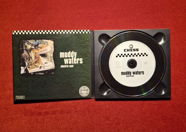 MUDDY WATERS - Electric mug - CHESS